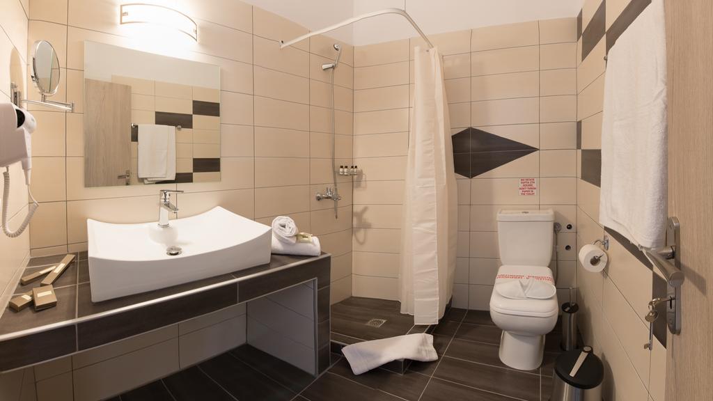 Castello Boutique Rooms Kavála Ngoại thất bức ảnh